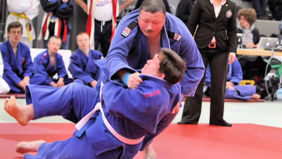 Judo : Le défi de Tasoev face à l'invincibilité de Teddy Riner