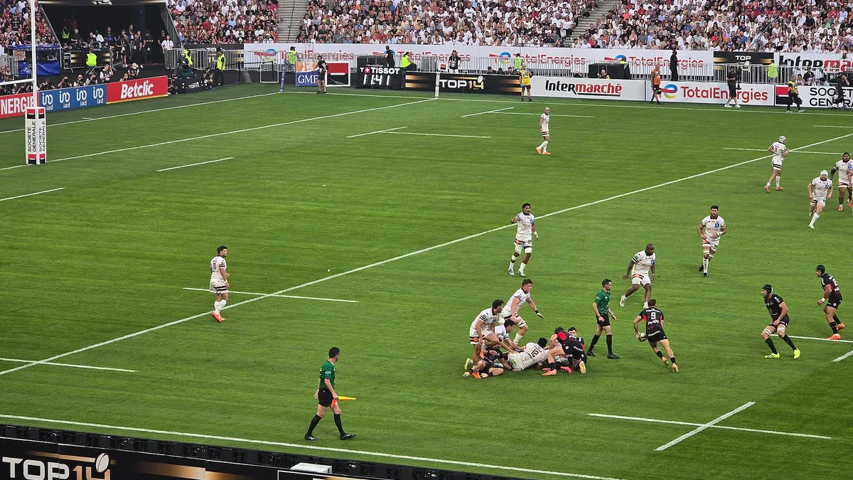 Top 14 : Un match nul entre le CA Clermont et l'UBB lors d'une confrontation équilibrée