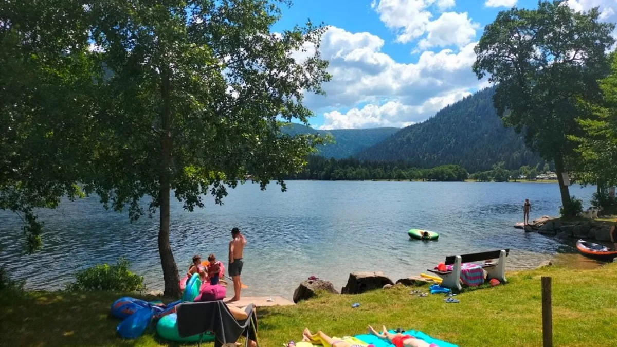 Tourisme estival : l'attractivité croissante de Xonrupt-Longemer dans les Vosges