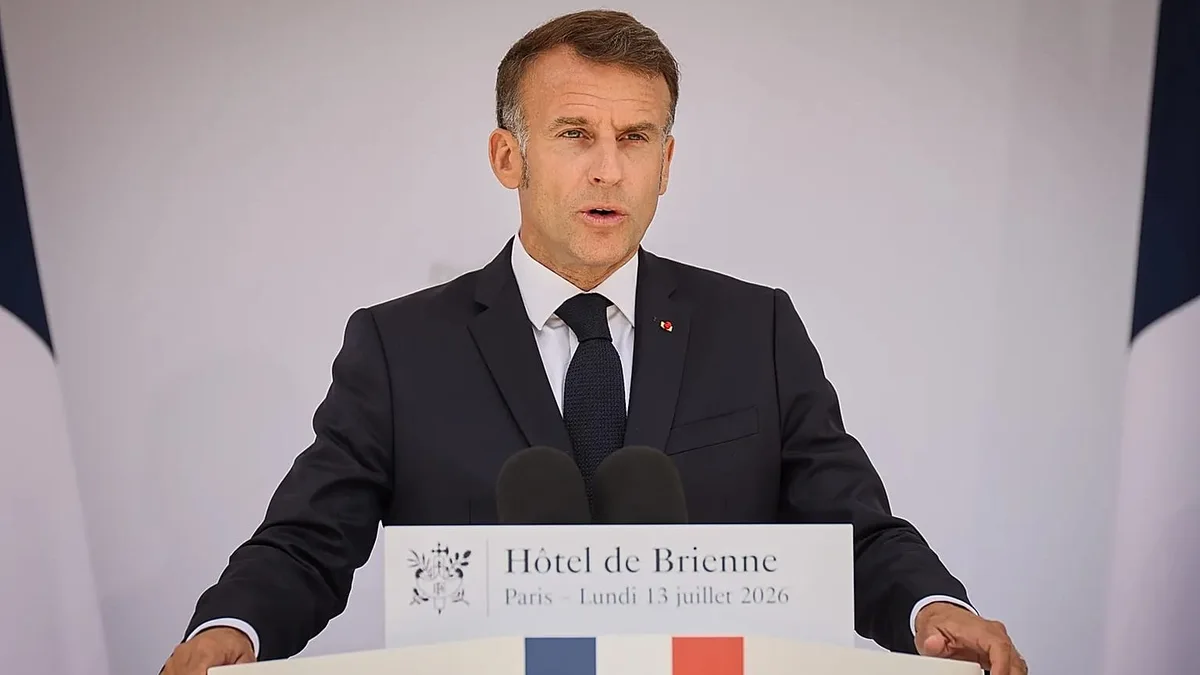 Souveraineté et défense européenne : l'analyse du discours d'Emmanuel Macron aux armées