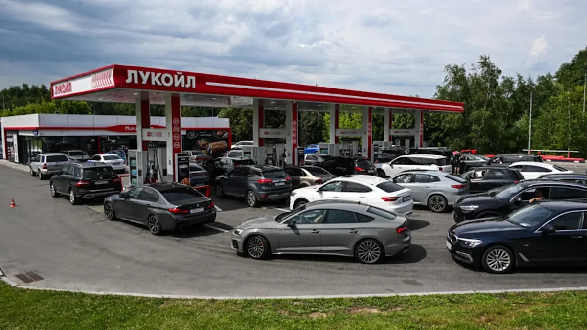 Russie : face aux pénuries de carburant, le télétravail préconisé