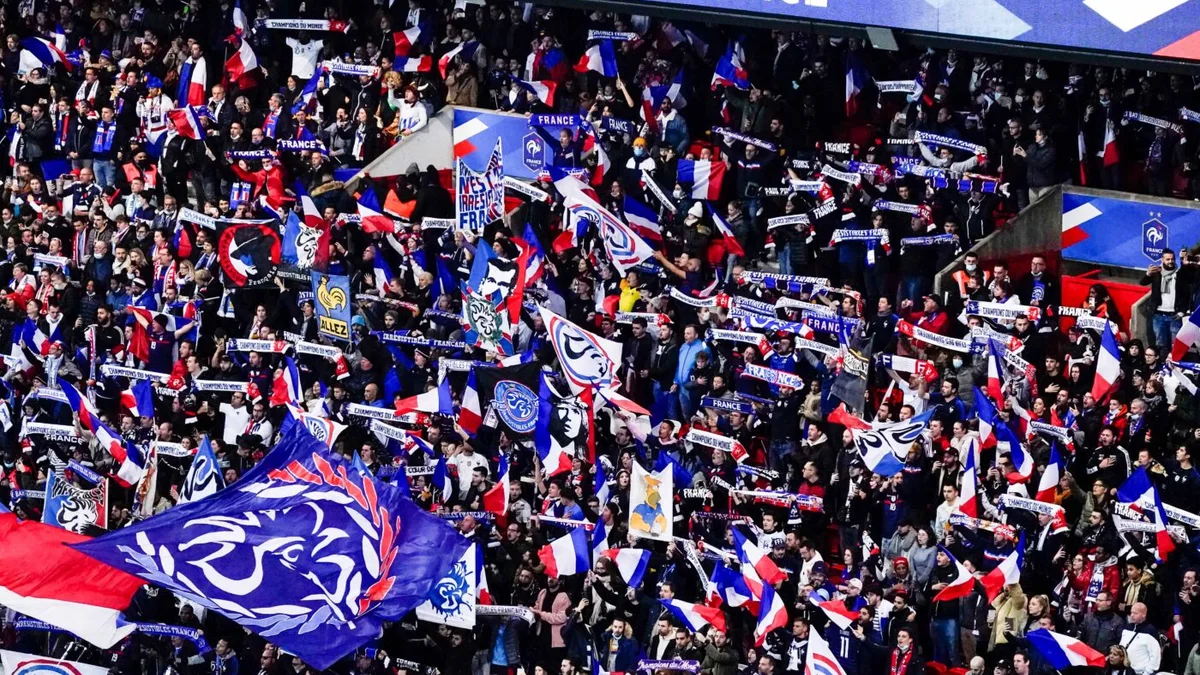 Mondial 2026 : l'arrivée fracassante des supporters français à Boston