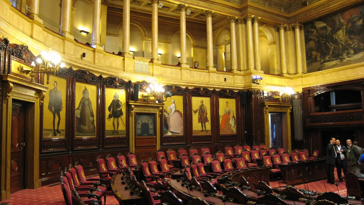 Le Sénat adopte la loi « casseurs-payeurs » : vers une responsabilité solidaire pour les manifestants