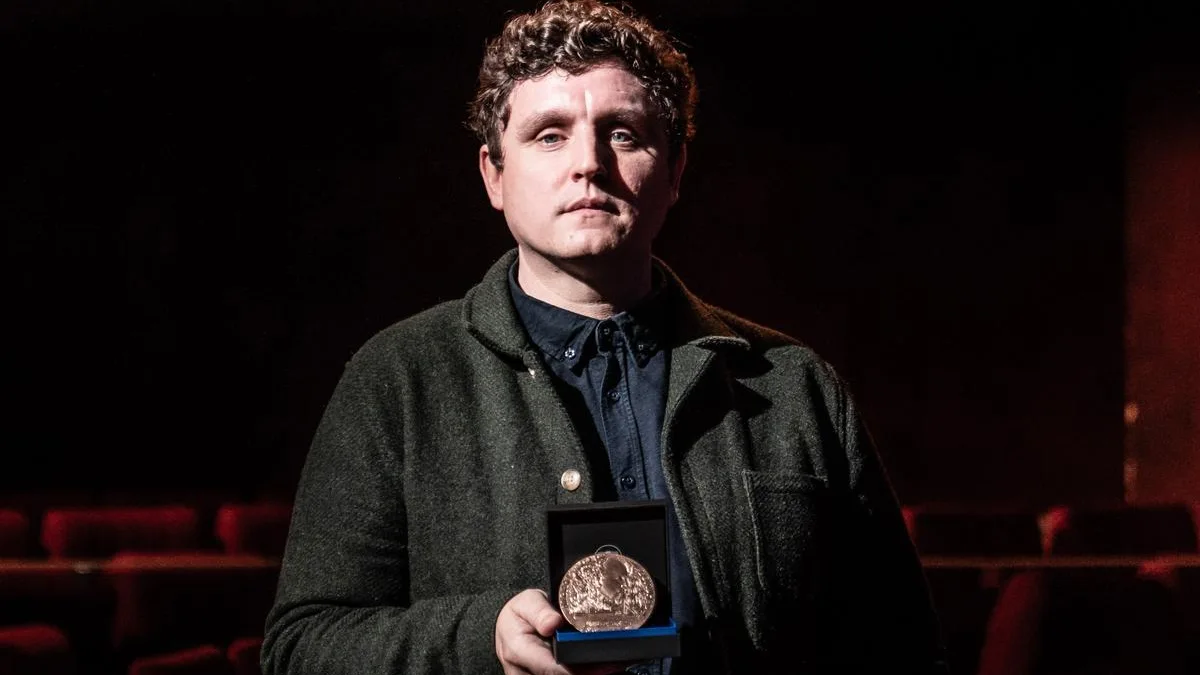 Brice Lambert reçoit le Prix Albert-Londres 2026 pour son documentaire sur l'IVG aux États-Unis
