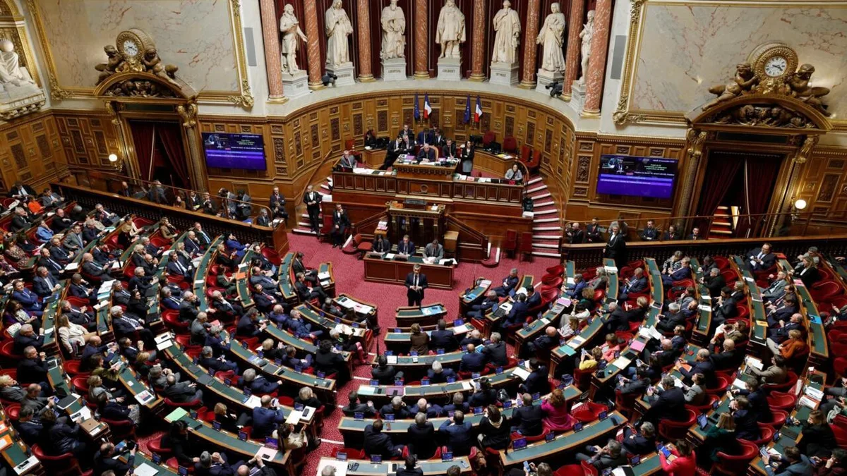 Le projet de loi « casseurs-payeurs » adopté et élargi par le Sénat